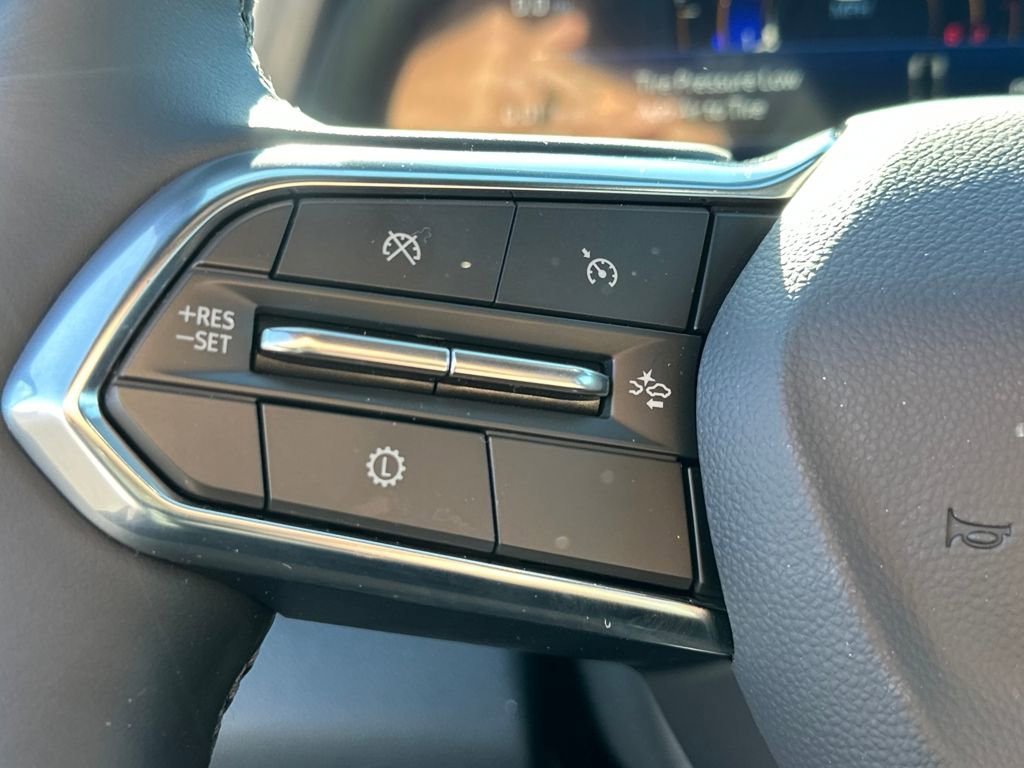 New 2026 Chevrolet Equinox LT w/ LPO, Floor Liner Package image 19