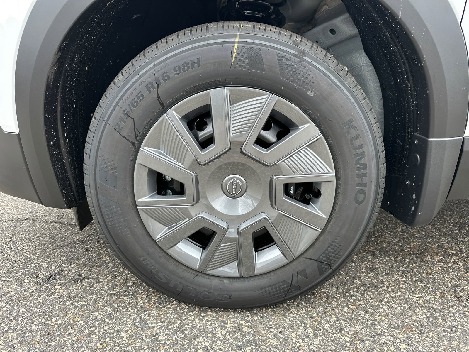 New 2026 Nissan Kicks S w/ Charging Package FWD image 11