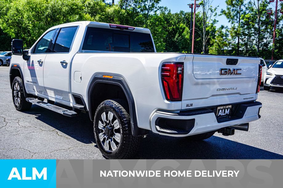 Used 2024 GMC Sierra 3500 Denali w/ Denali Reserve Package AWD/4WD image 4