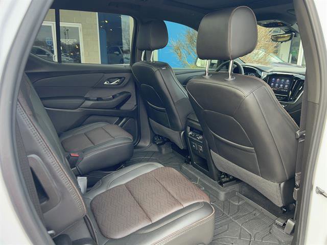 Used 2023 Chevrolet Traverse High Country image 19