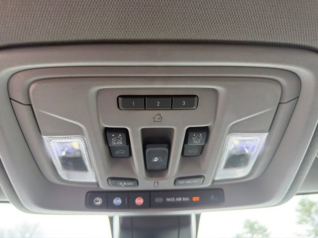 Used 2022 GMC Sierra 2500 Denali w/ Denali Ultimate Package AWD/4WD image 21