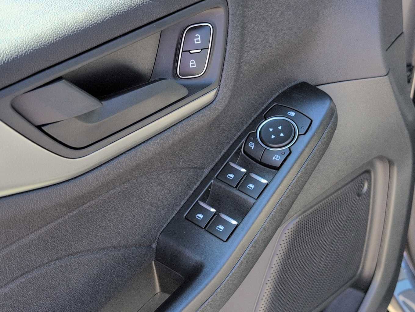 New 2026 Ford Escape Active image 7