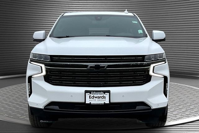 Used 2022 Chevrolet Suburban RST w/ Luxury Package image 2