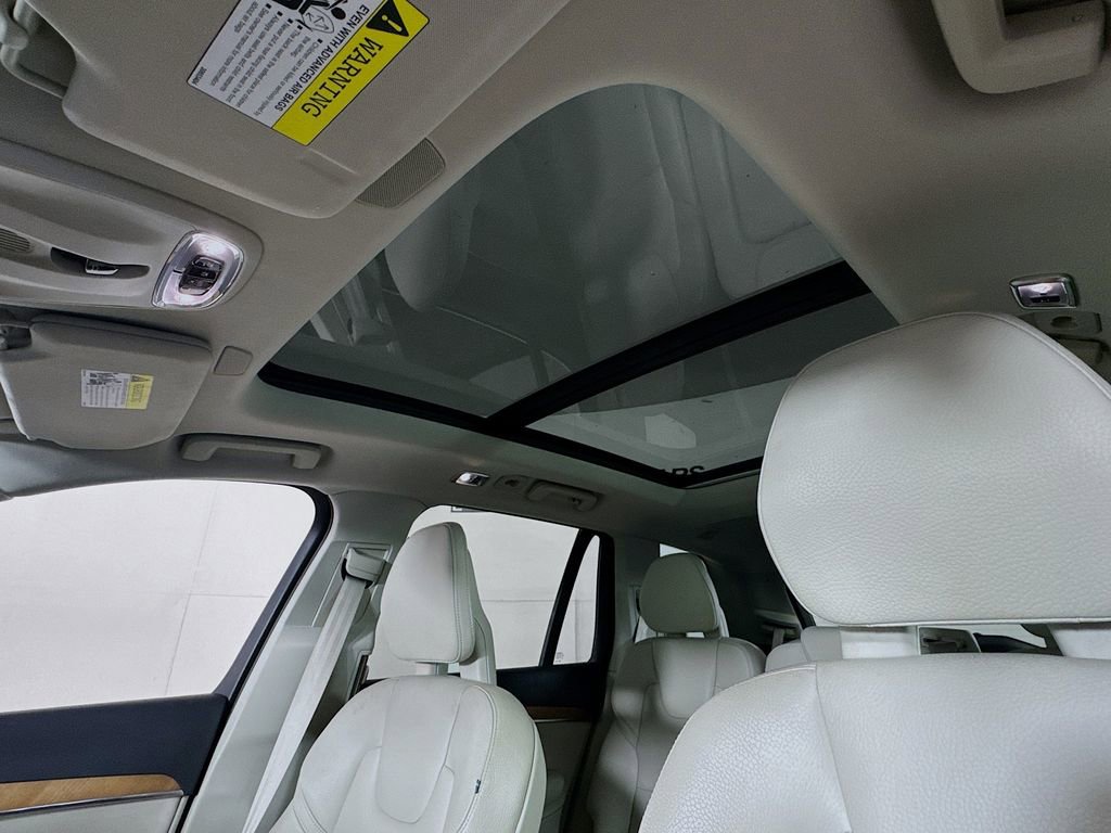 Used 2021 Volvo XC90 T6 Momentum w/ Climate Package AWD/4WD image 22