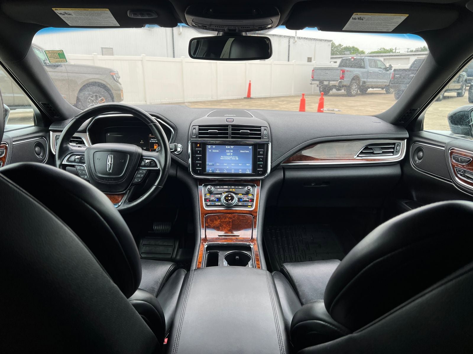 Used 2020 Lincoln Continental Reserve AWD/4WD image 23