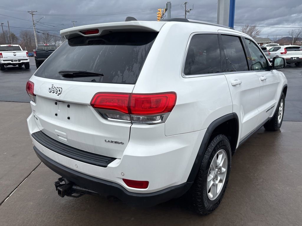 Used 2017 Jeep Grand Cherokee Laredo w/ Quick Order Package 23E image 6