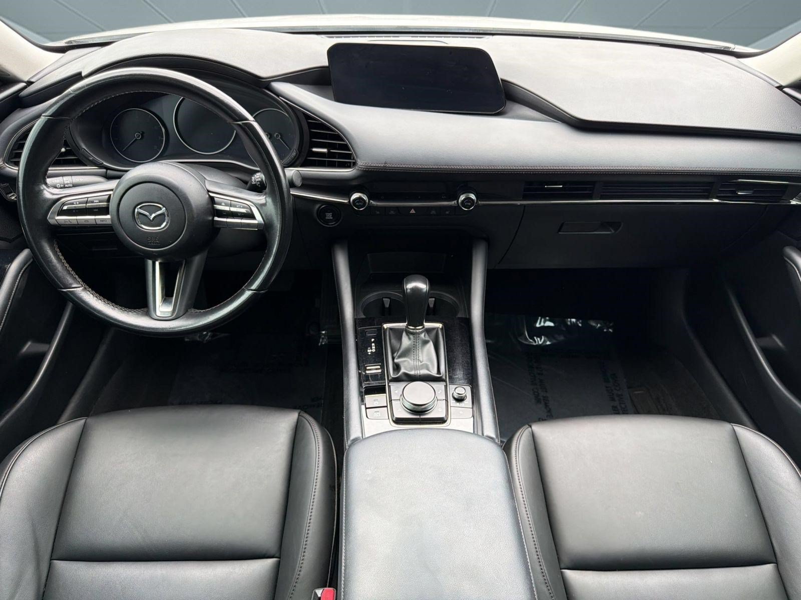 Used 2022 MAZDA MAZDA3 s FWD image 14