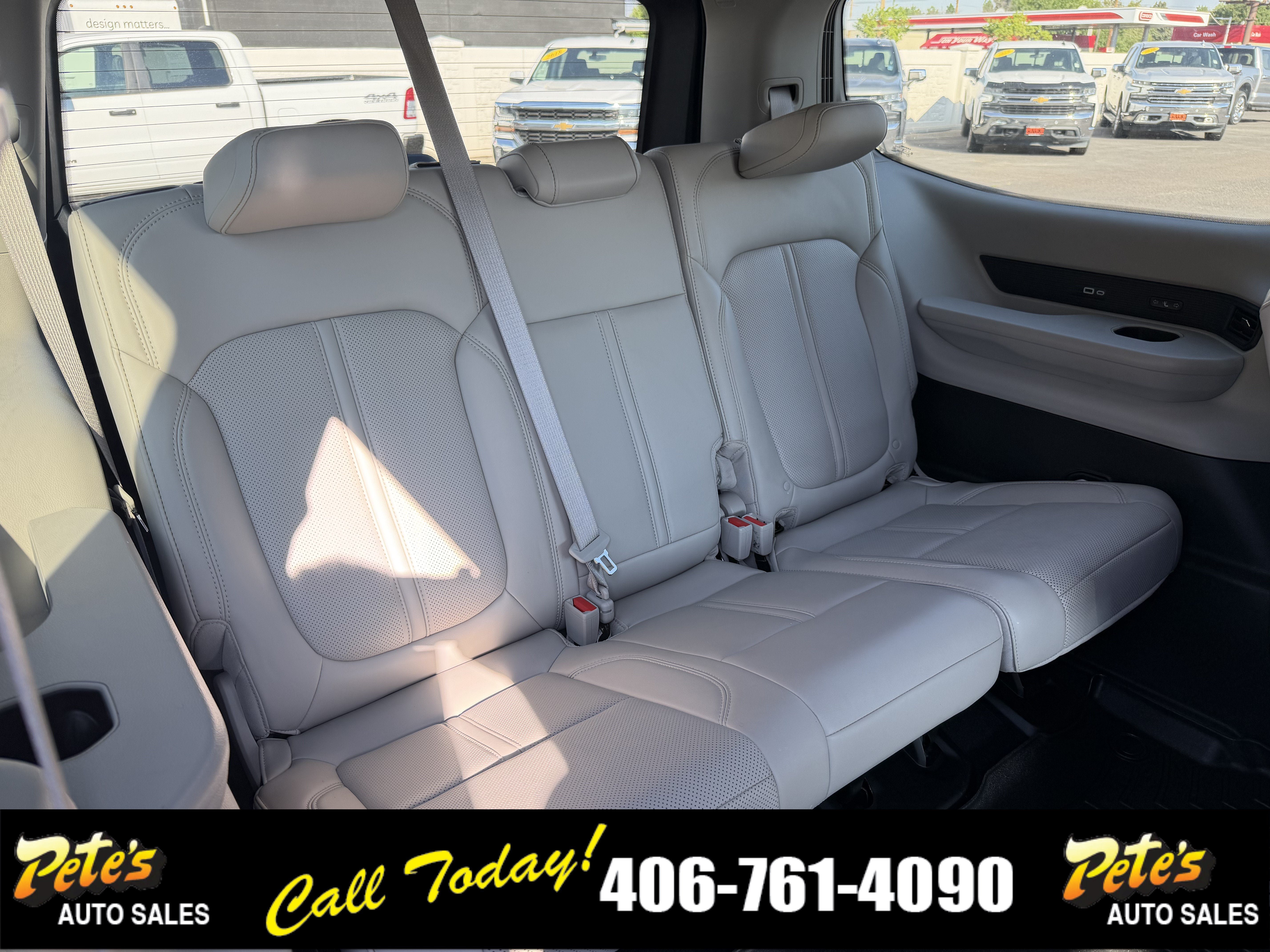 Used 2022 Jeep Wagoneer Series III w/ Flexible Seating Group AWD/4WD image 37