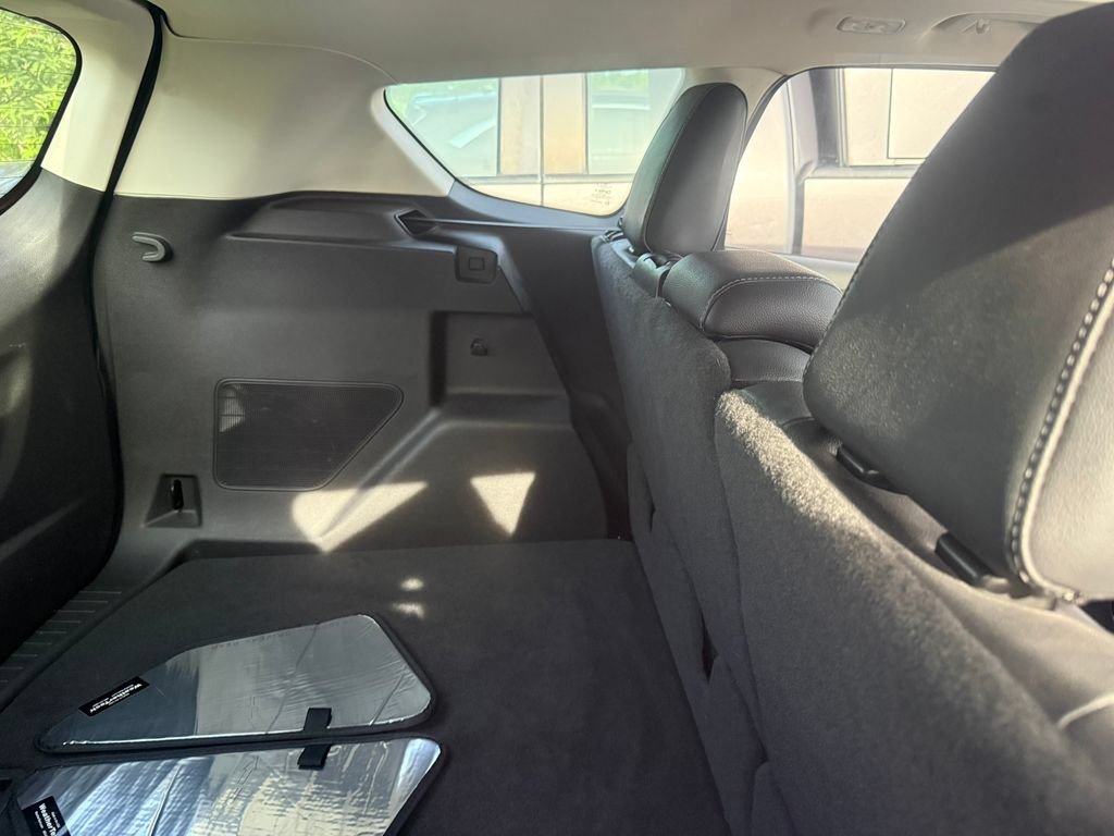 Used 2019 Ford Escape Titanium FWD image 12