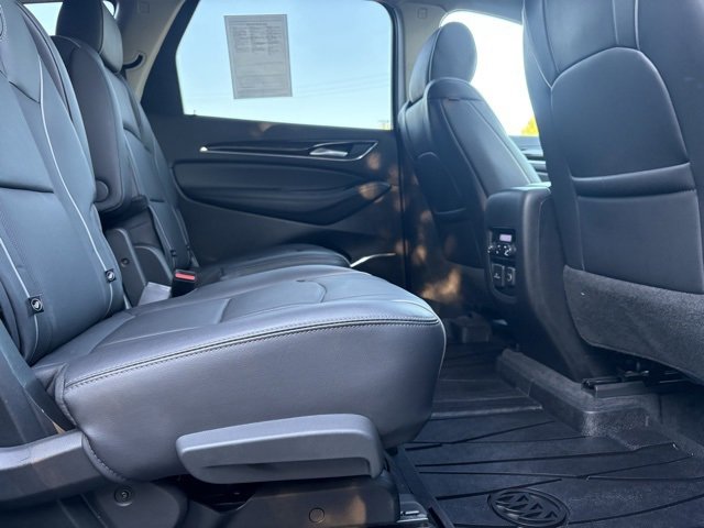 Used 2021 Buick Enclave Avenir w/ Avenir Technology Package image 21