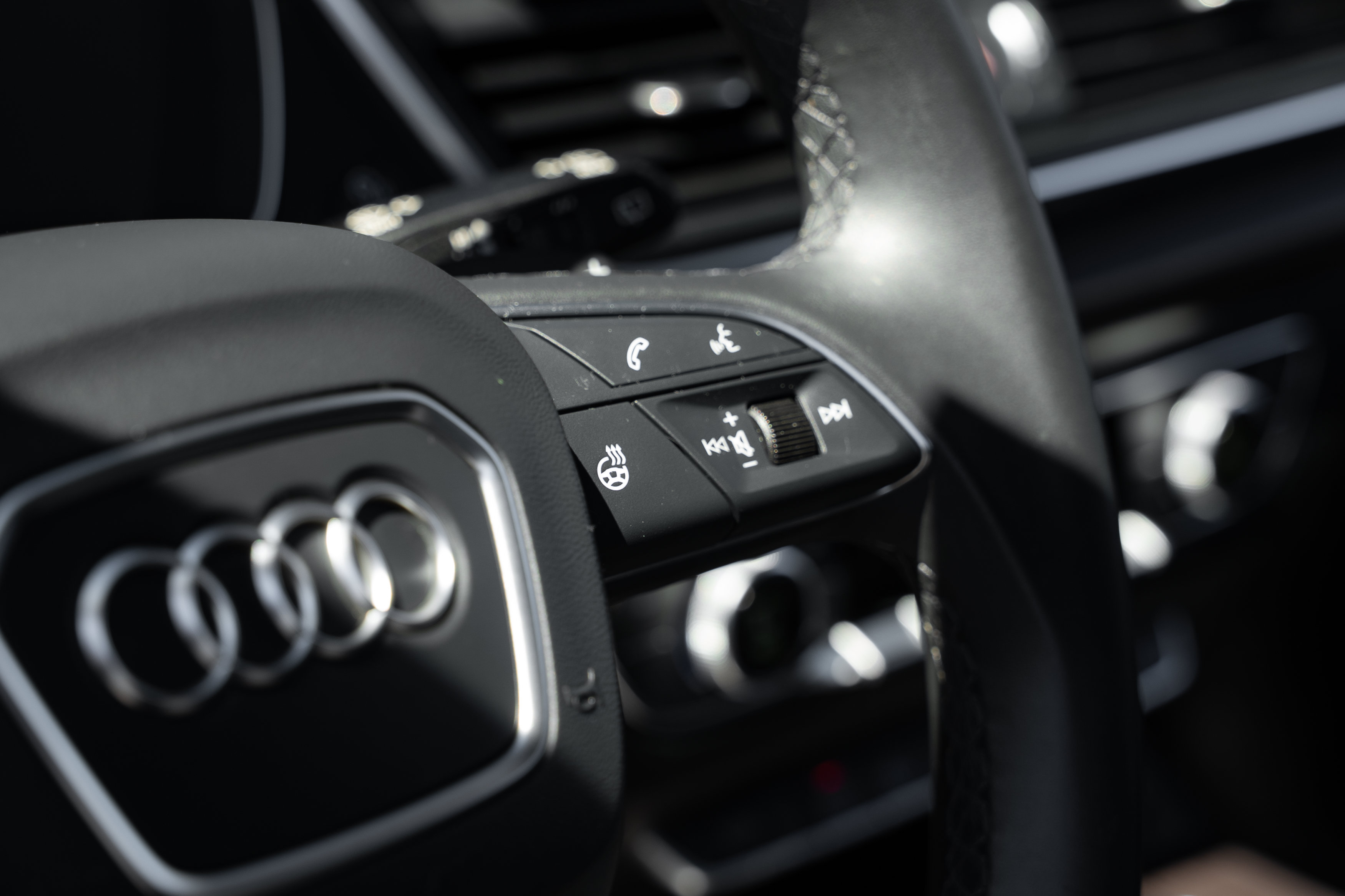 Certified 2023 Audi Q5 2.0T Premium Plus w/ Premium Plus Package AWD/4WD image 12