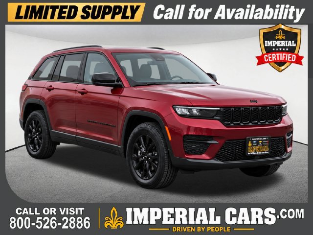 Used 2025 Jeep Grand Cherokee Altitude AWD/4WD image 1
