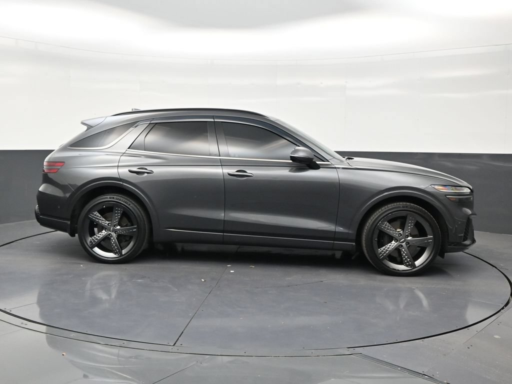 Used 2023 Genesis GV70 2.5T w/ Sport Prestige Package AWD/4WD image 6