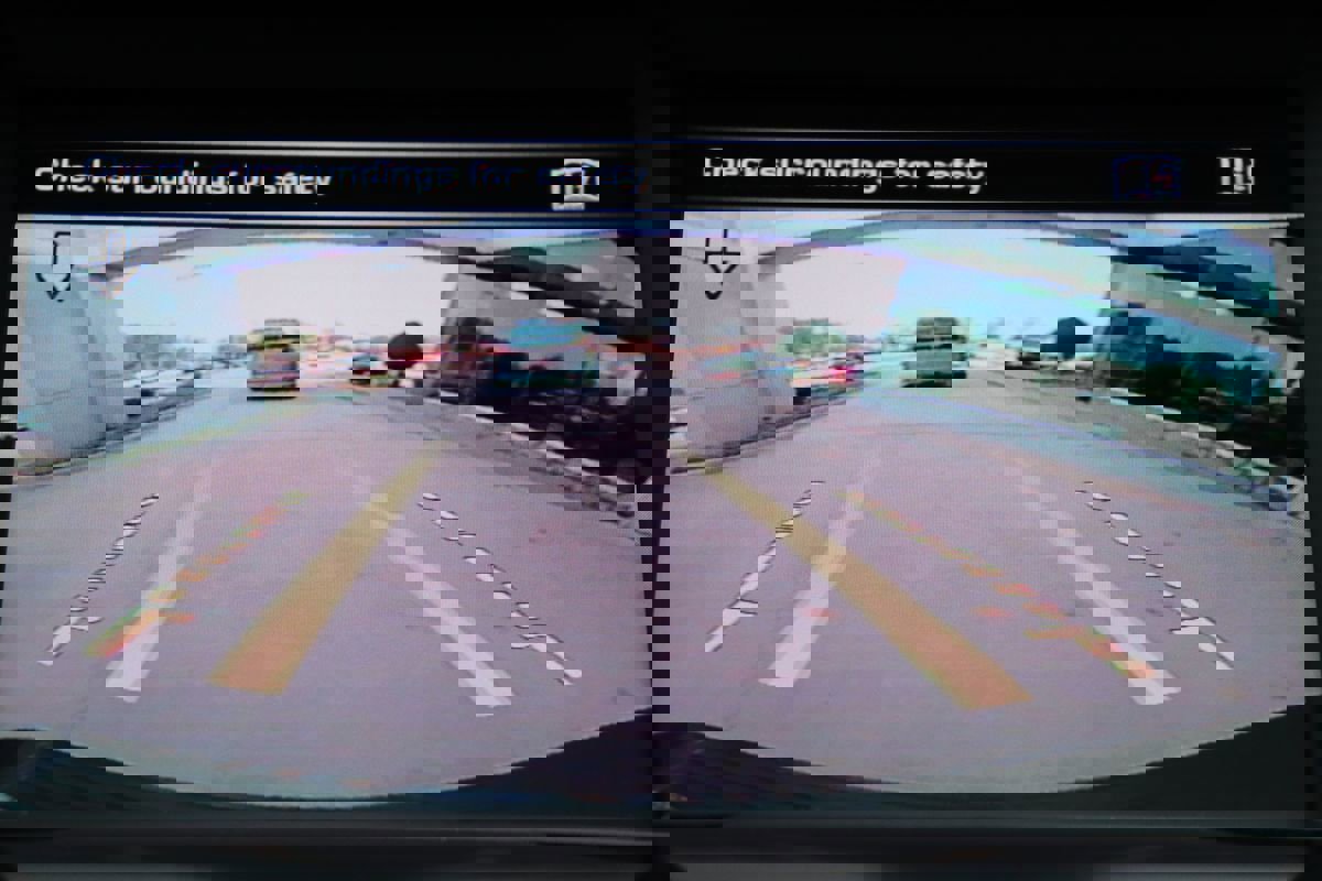 Used 2016 Land Rover LR4 HSE image 20