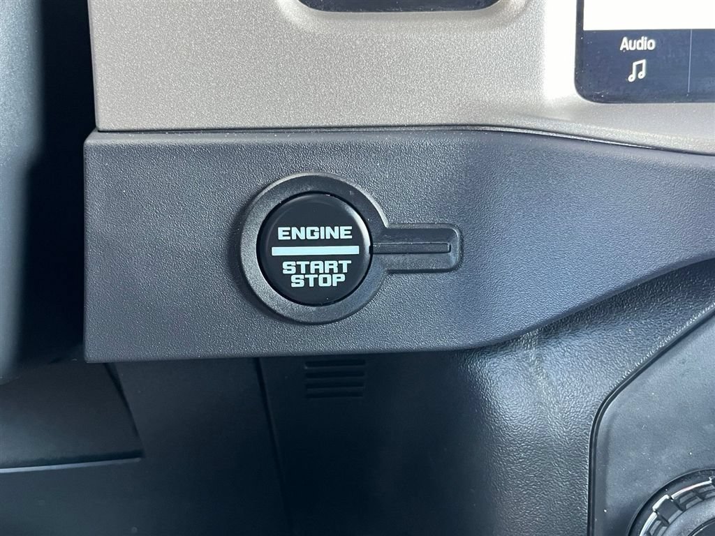 Used 2025 Ford Bronco Outer Banks AWD/4WD image 22