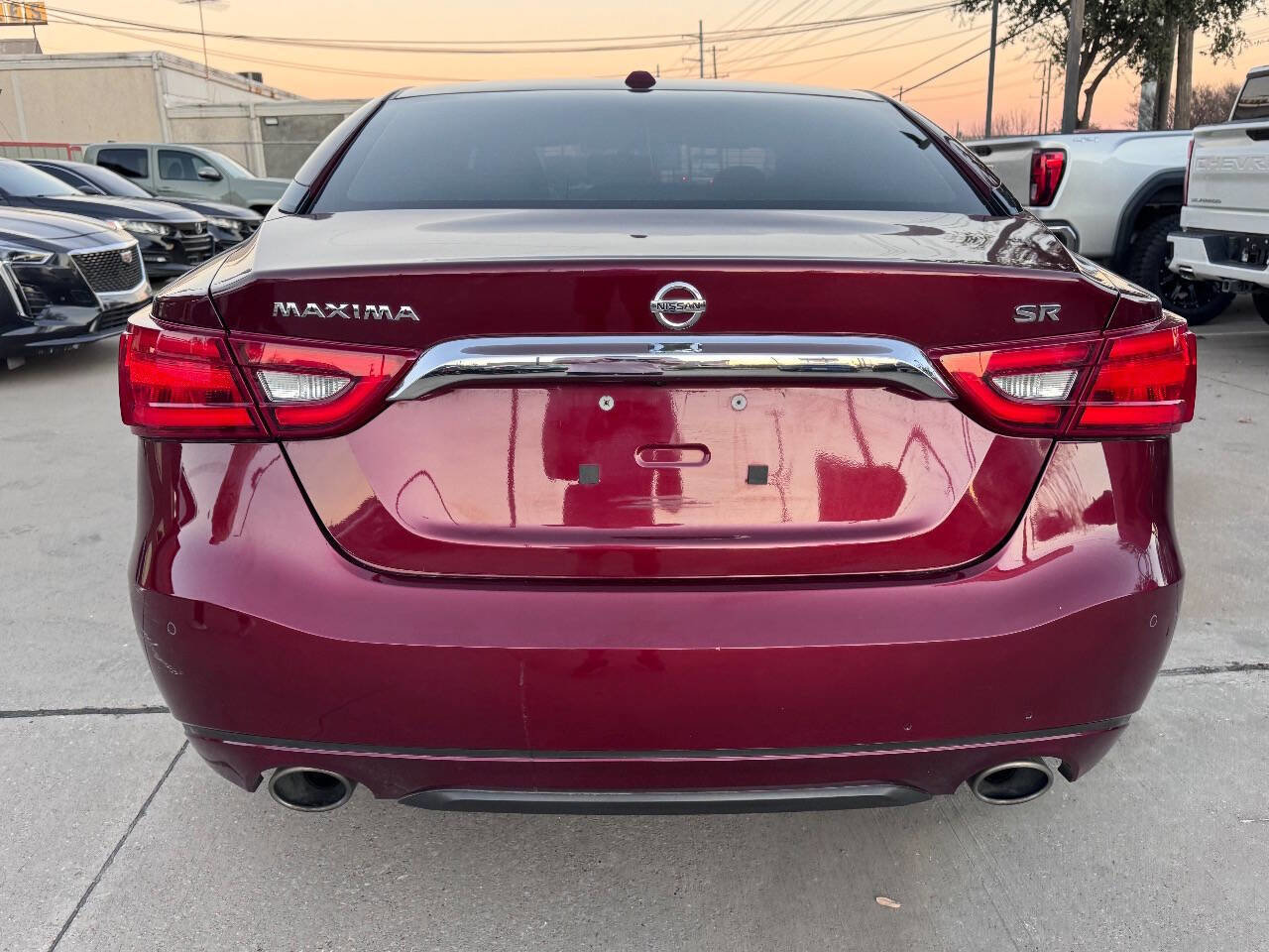 Used 2016 Nissan Maxima SR image 9