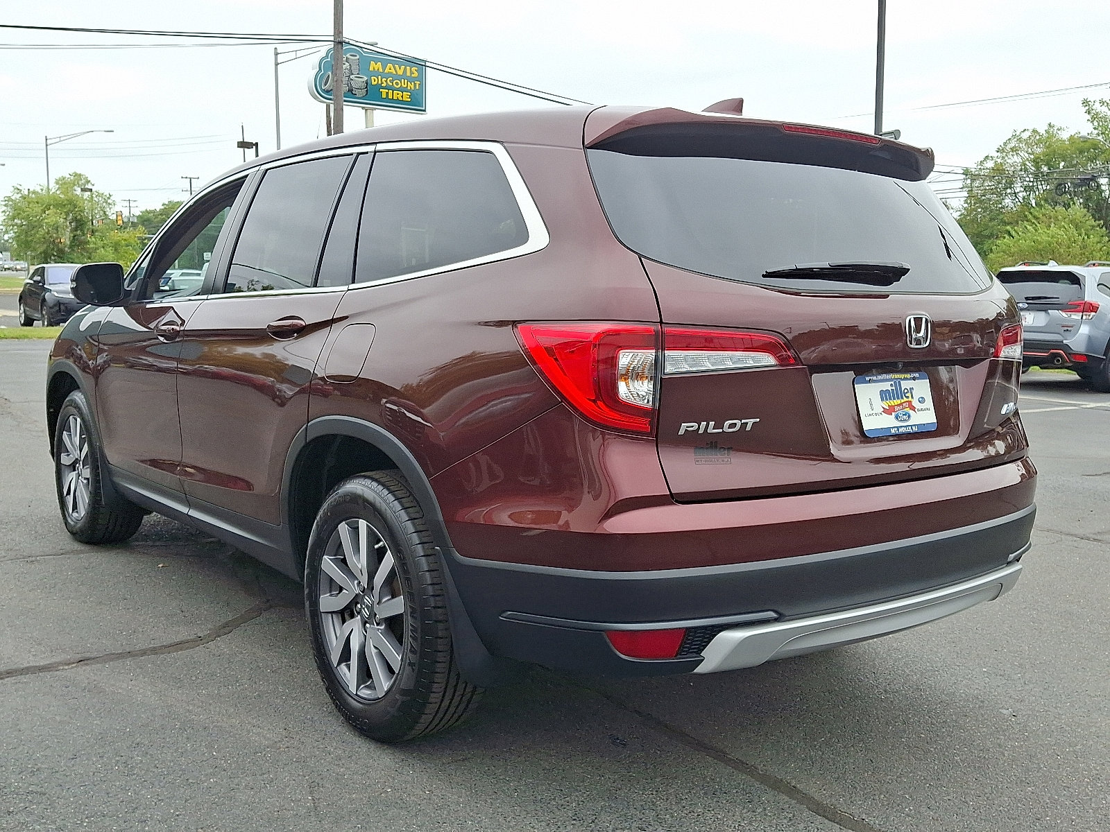Used 2020 Honda Pilot EX image 4