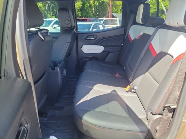 Used 2024 GMC Canyon AT4X AWD/4WD image 11