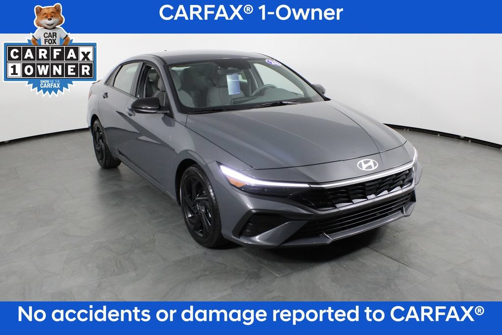 Certified 2026 Hyundai Elantra Sport FWD image 5