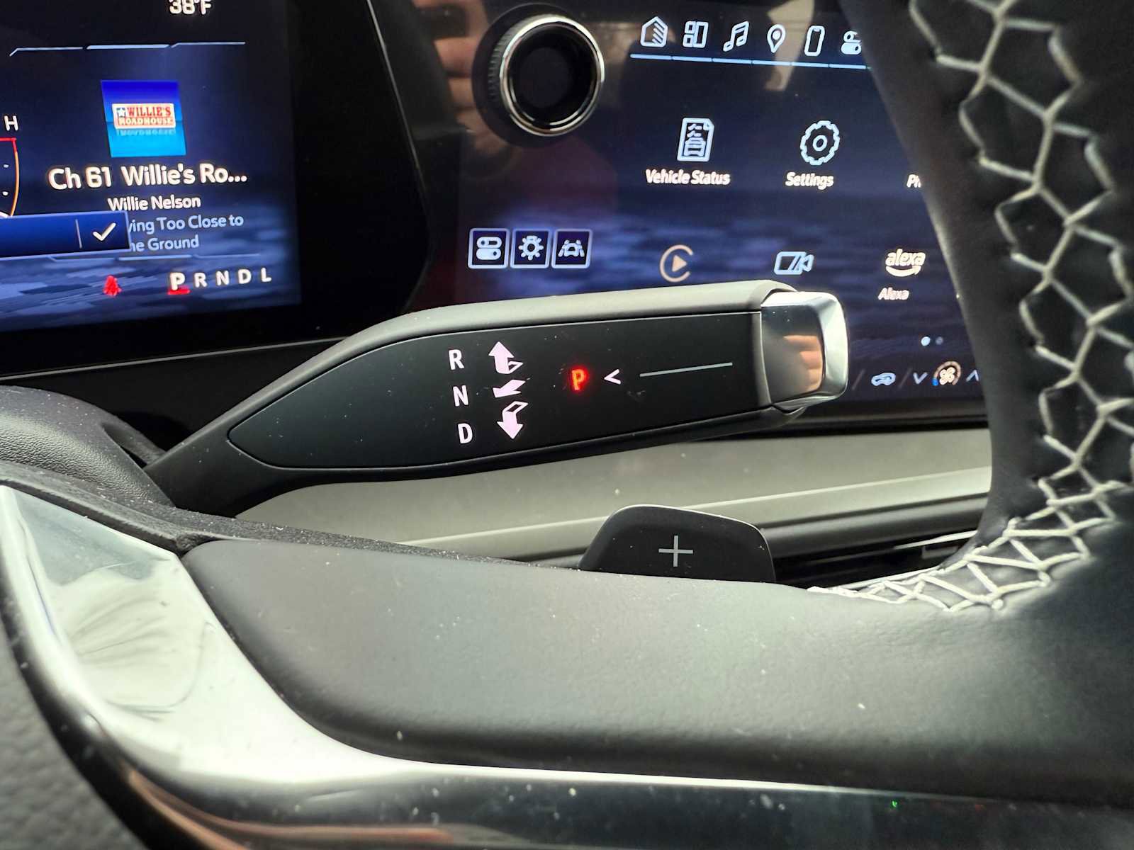 Used 2024 Chevrolet Traverse LT w/ Enhanced Driving Package image 92