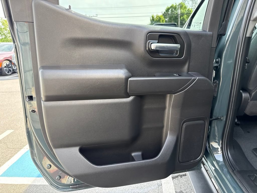 Used 2026 Chevrolet Silverado 1500 Custom Trail Boss AWD/4WD image 44