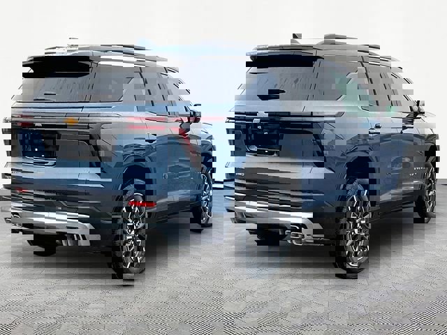 New 2026 Chevrolet Traverse LT w/ Sun and Wheel Package image 6