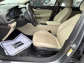 Used 2020 Buick Regal Essence image 9