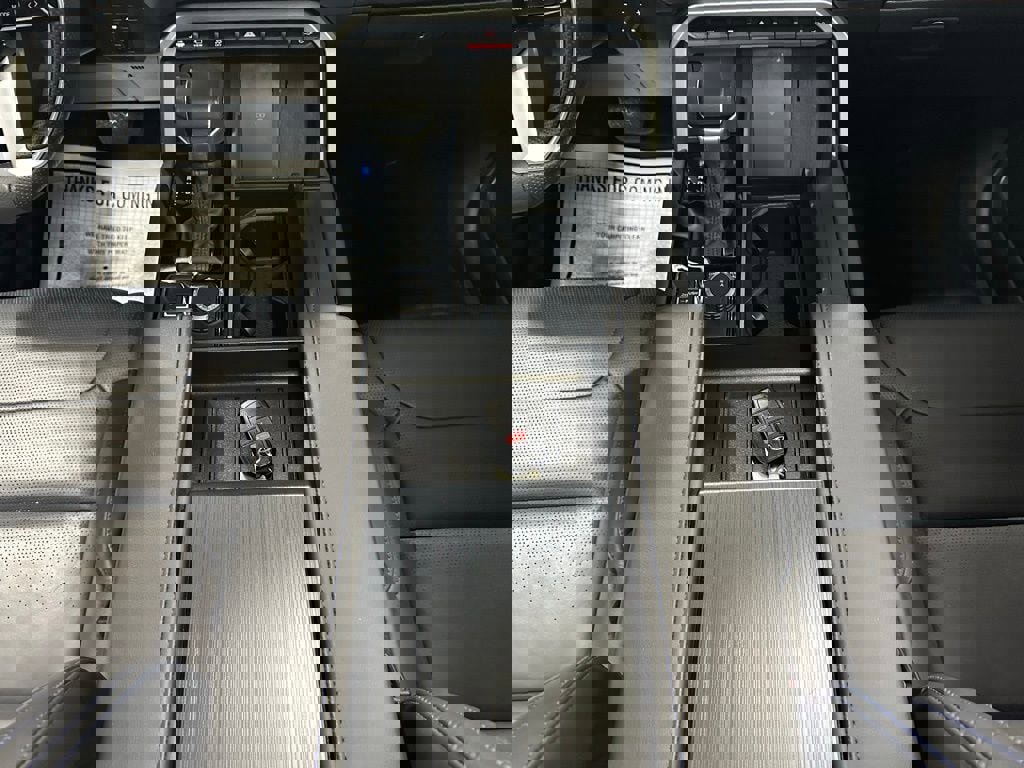 Used 2025 Toyota Tundra Platinum image 42