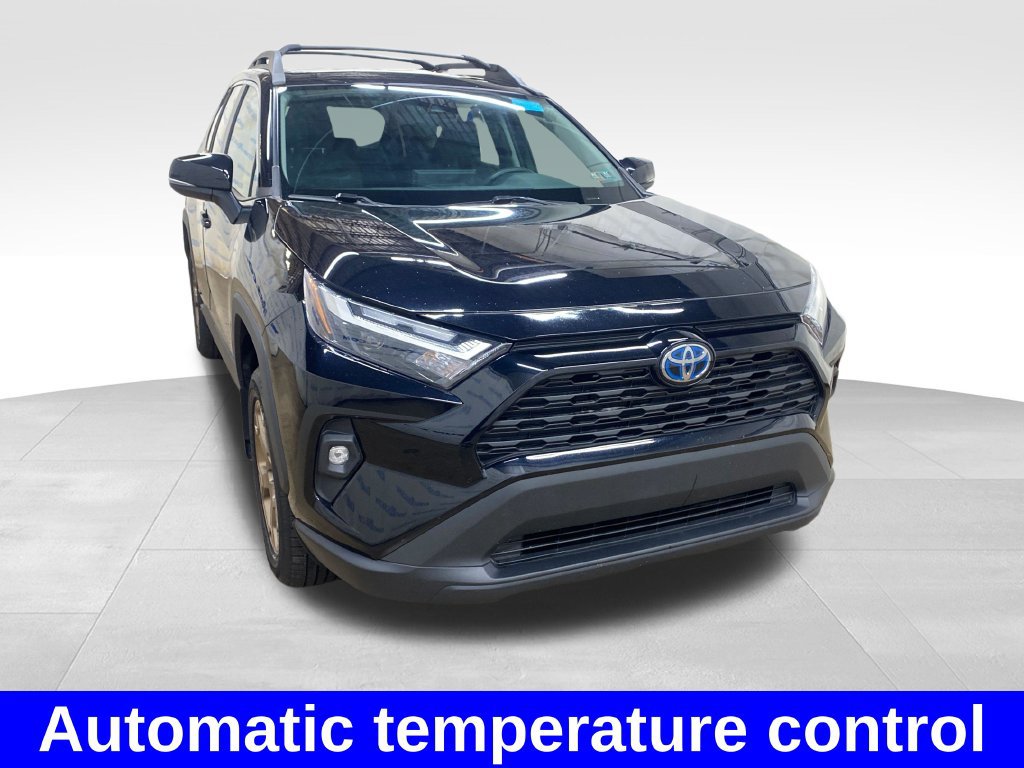 Used 2024 Toyota RAV4 AWD Hybrid image 6