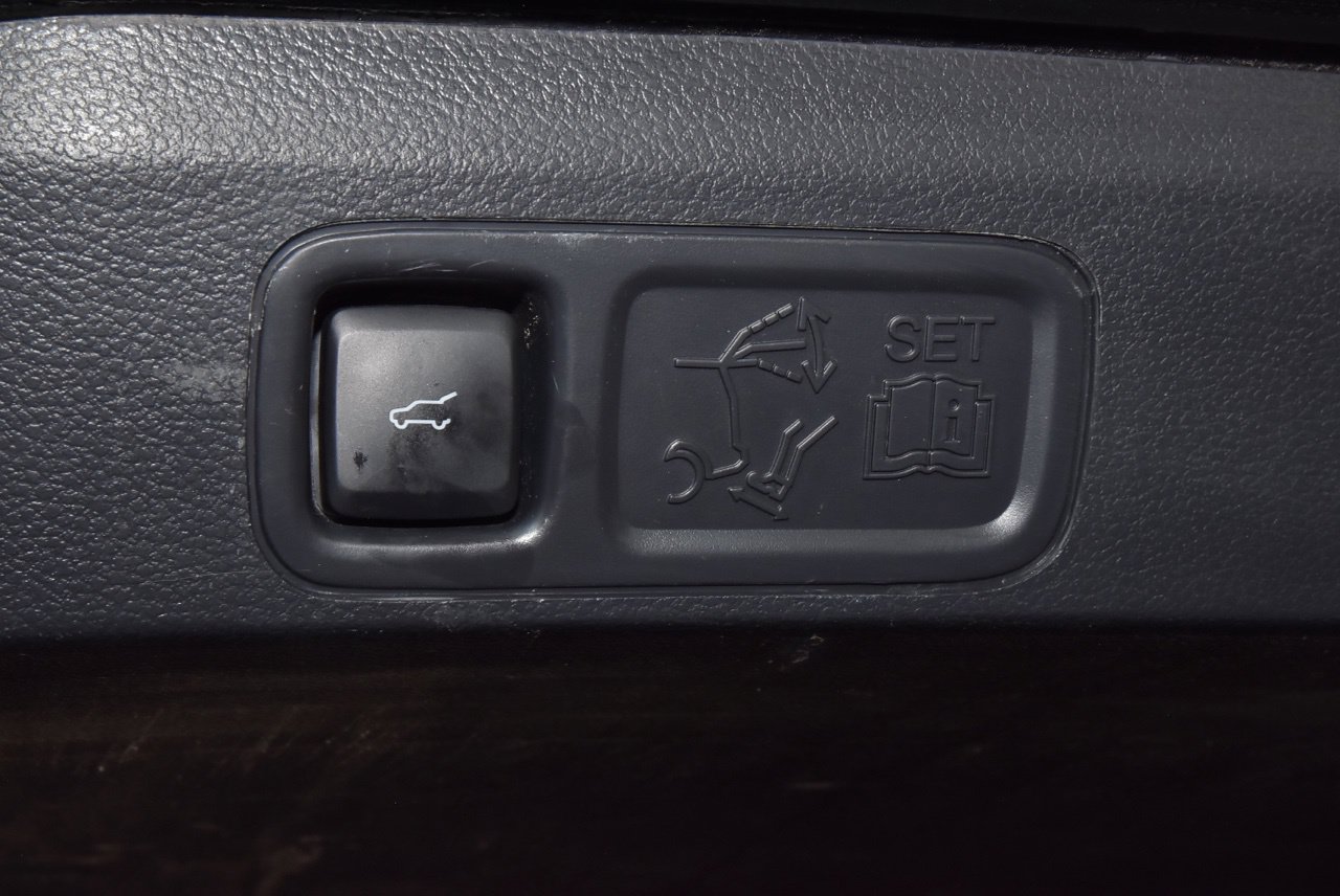 Certified 2023 Ford Expedition Limited AWD/4WD image 40