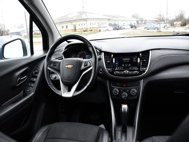 Used 2019 Chevrolet Trax LT w/ LT Convenience Package image 19