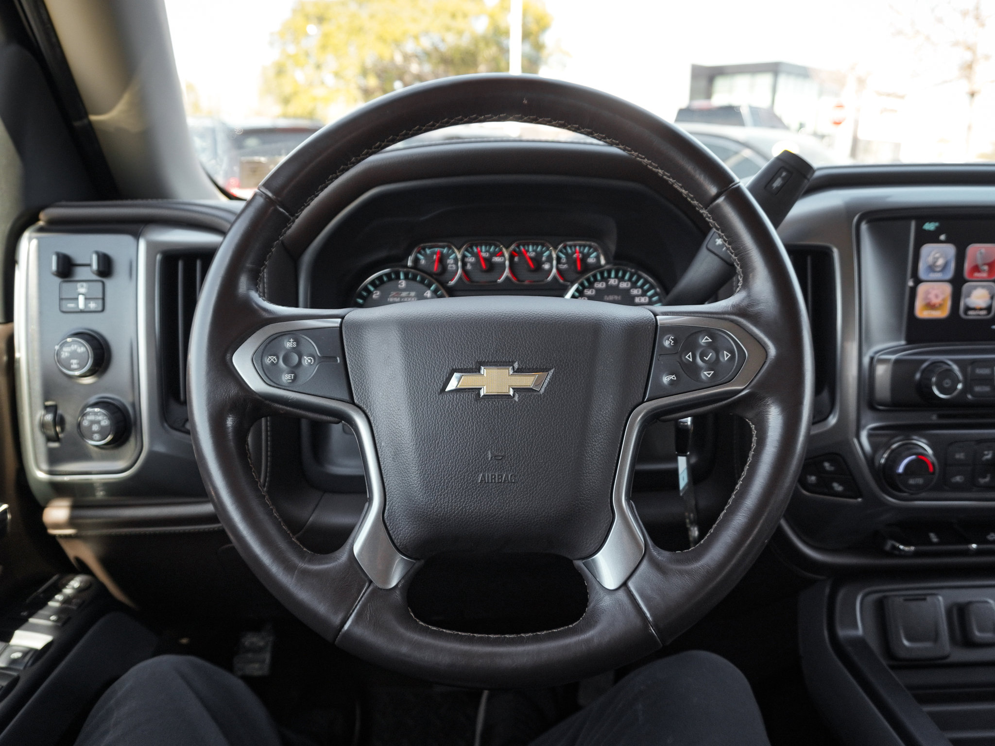 Used 2017 Chevrolet Silverado 1500 LTZ Z71 image 17