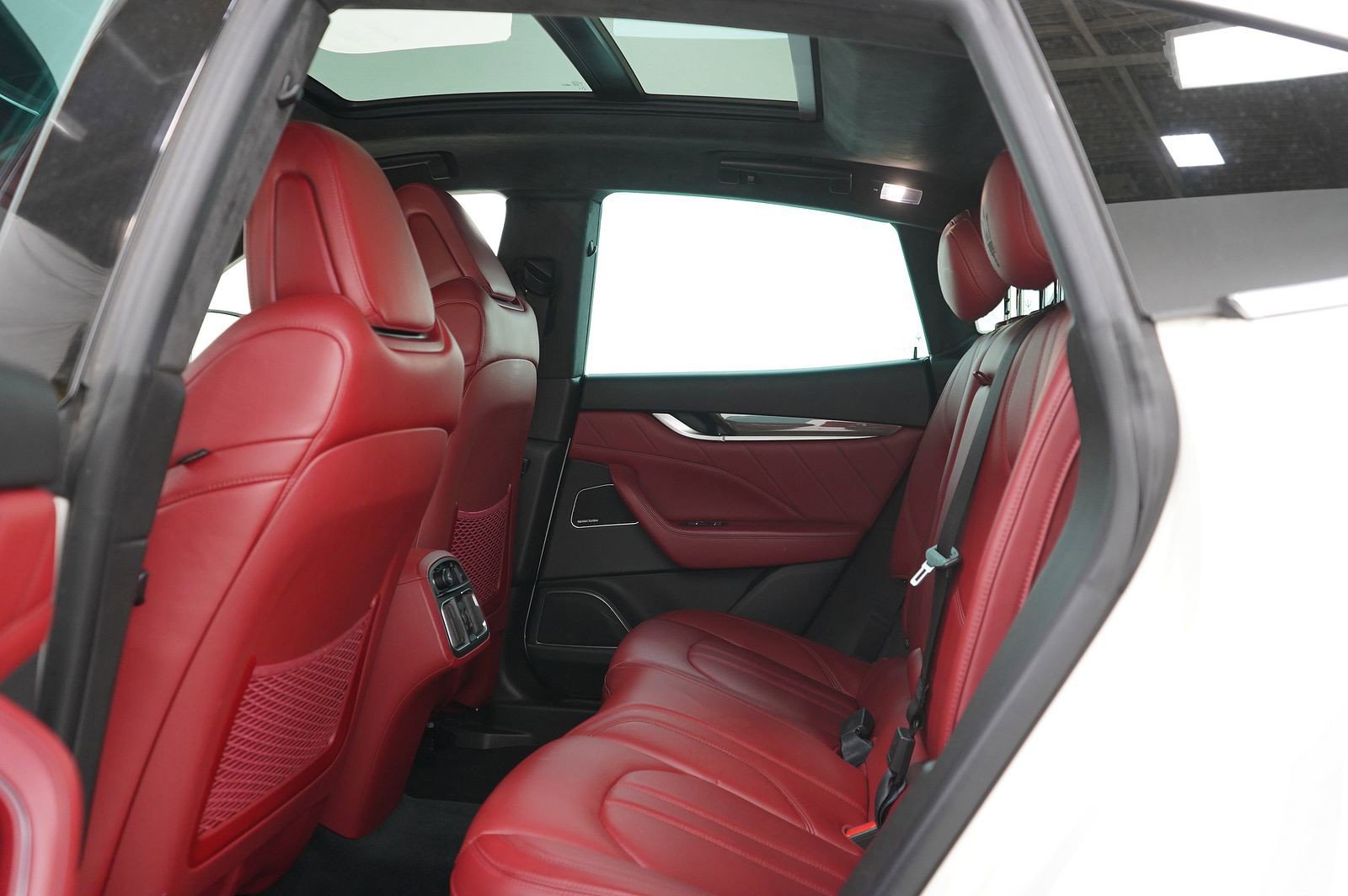 Used 2019 Maserati Levante GTS AWD/4WD image 15