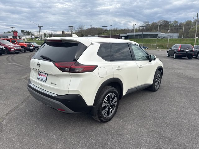 Used 2021 Nissan Rogue SV AWD/4WD image 8