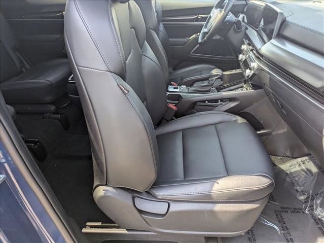 Used 2025 Kia Telluride S image 23