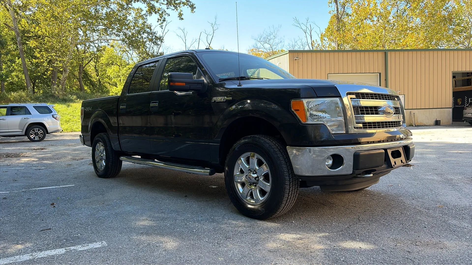 Used 2013 Ford F150 XLT w/ Luxury Equipment Group image 6