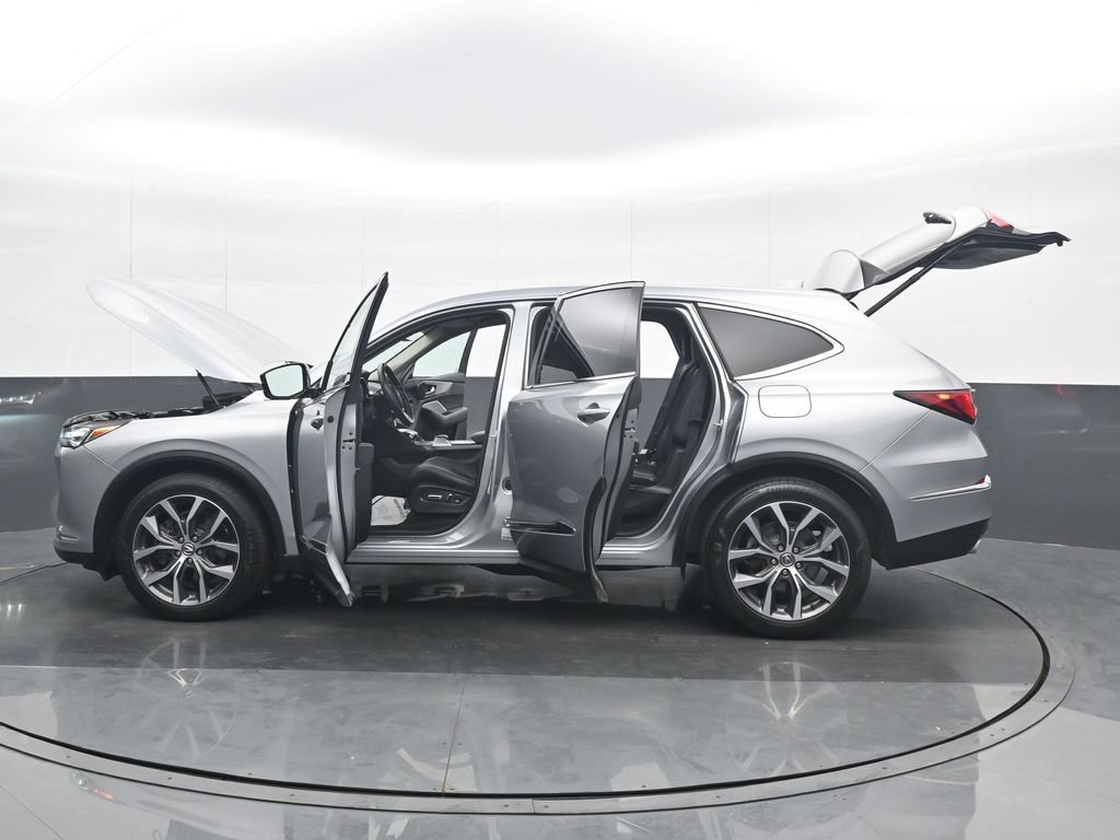 Used 2024 Acura MDX SH-AWD w/ Technology Package image 39