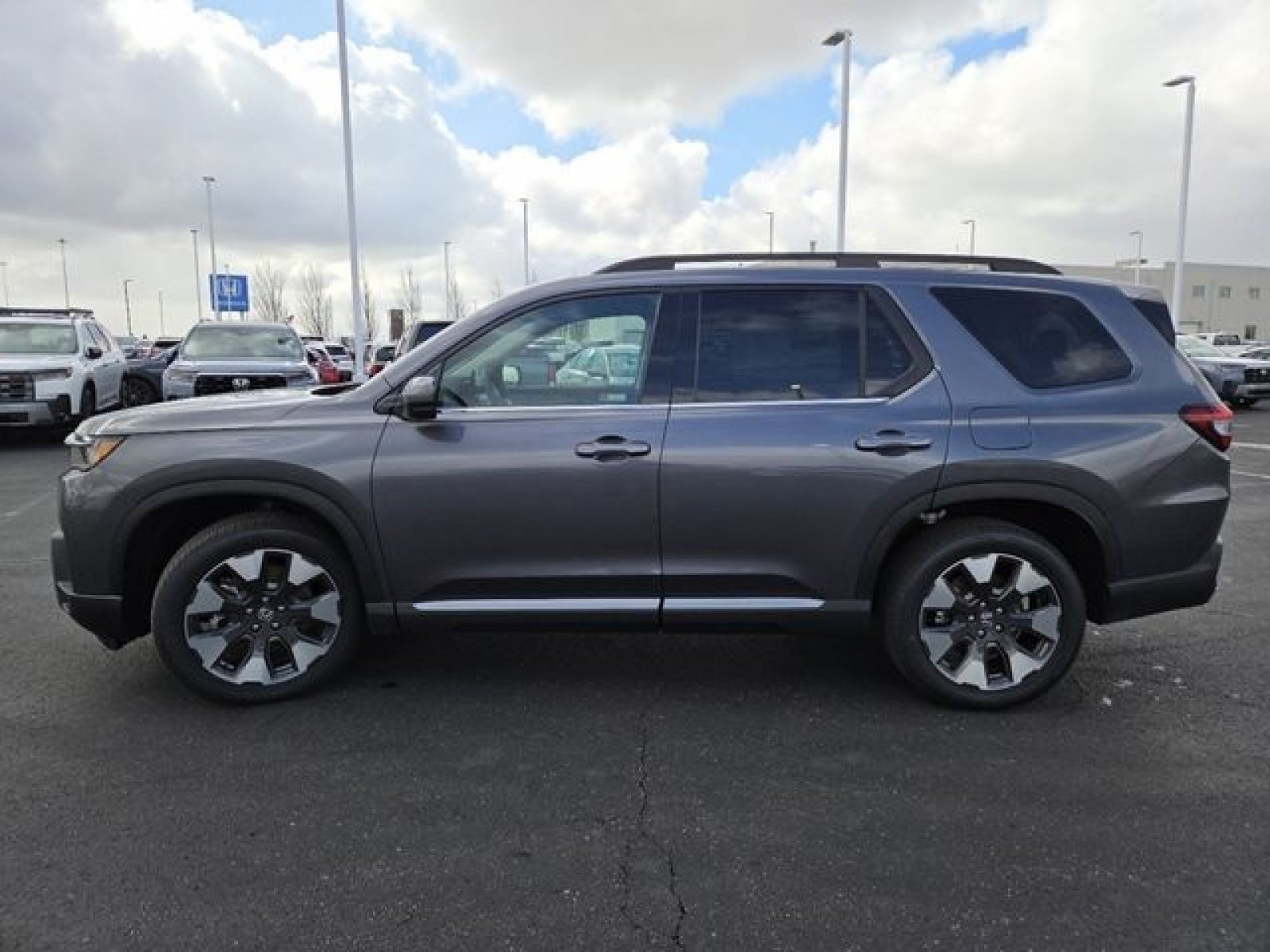 New 2026 Honda Pilot Elite image 6