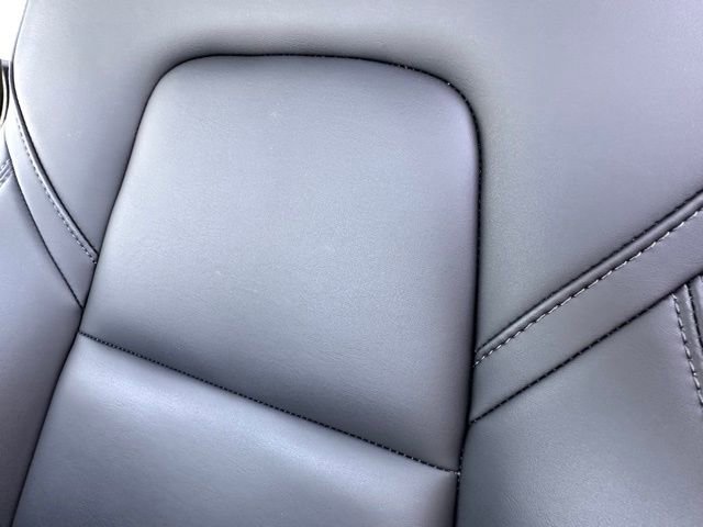 Used 2021 Tesla Model Y Long Range image 18