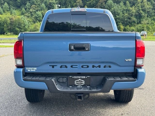 Used 2019 Toyota Tacoma TRD Sport AWD/4WD image 6