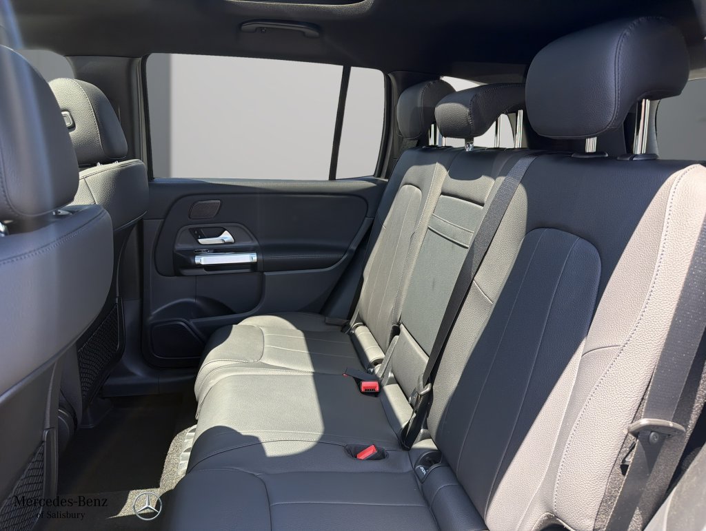 New 2026 Mercedes-Benz GLB 250 4MATIC image 16