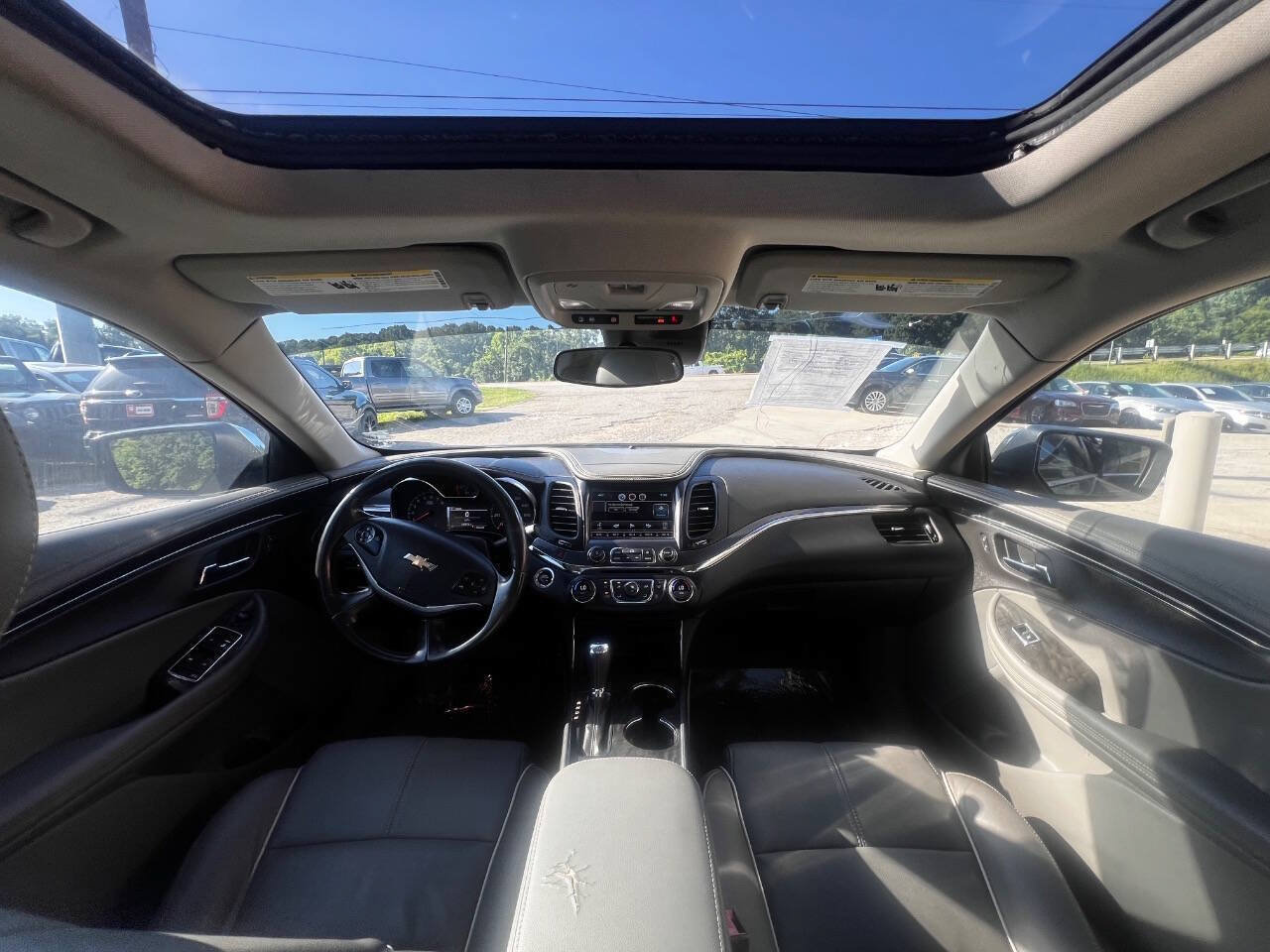 Used 2014 Chevrolet Impala LTZ FWD image 12