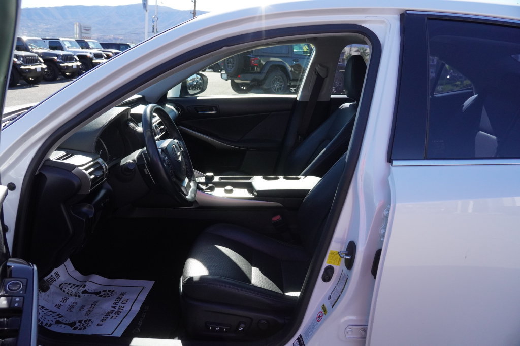 Used 2015 Lexus IS 250 RWD image 31