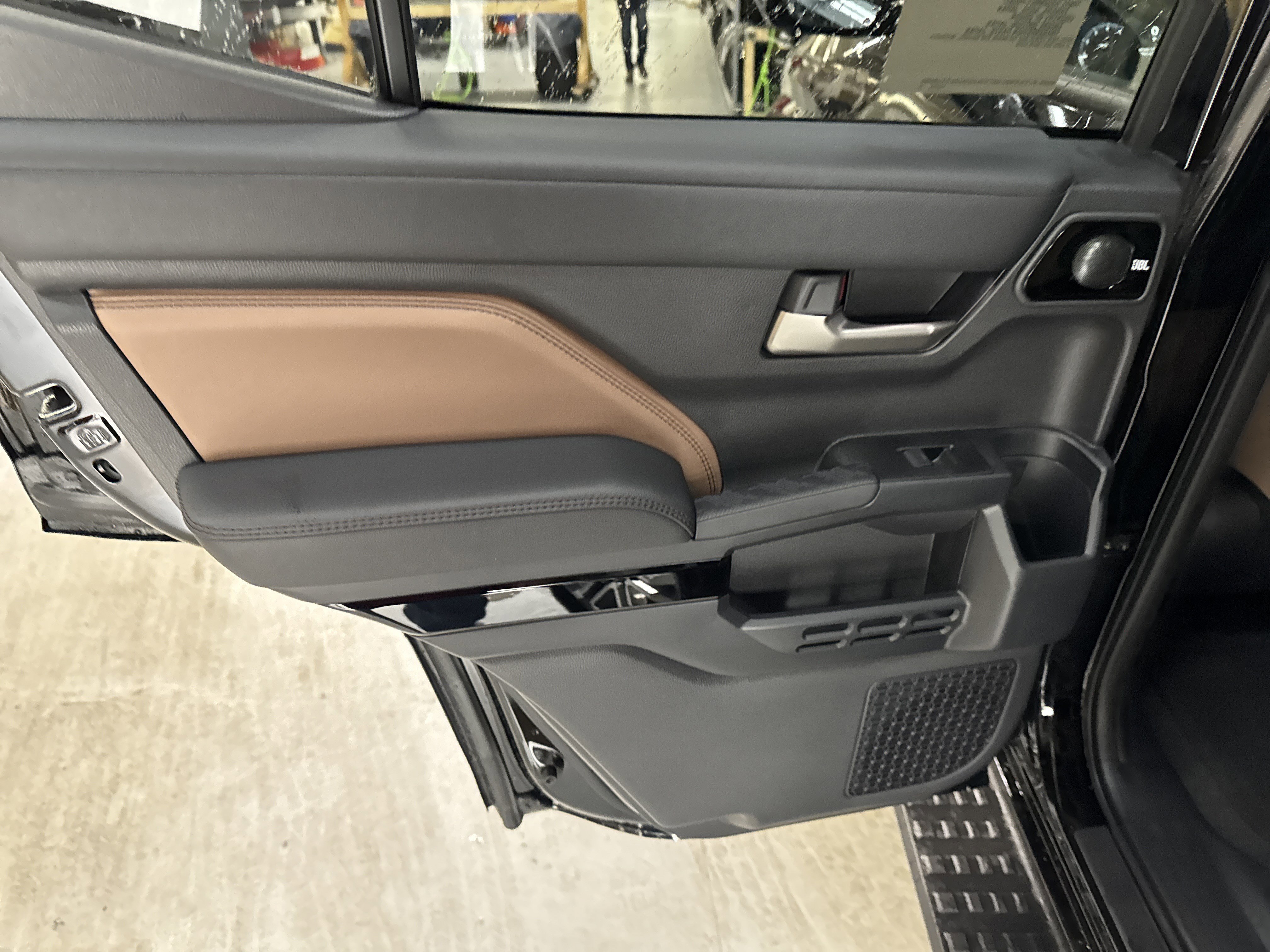 New 2026 Toyota 4Runner Limited AWD/4WD image 27