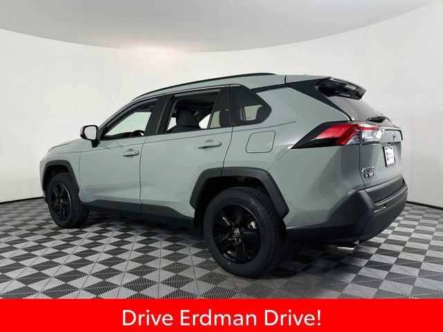 Certified 2021 Toyota RAV4 XLE w/ Convenience Package FWD image 19