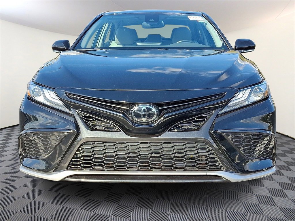 Used 2023 Toyota Camry XSE image 5