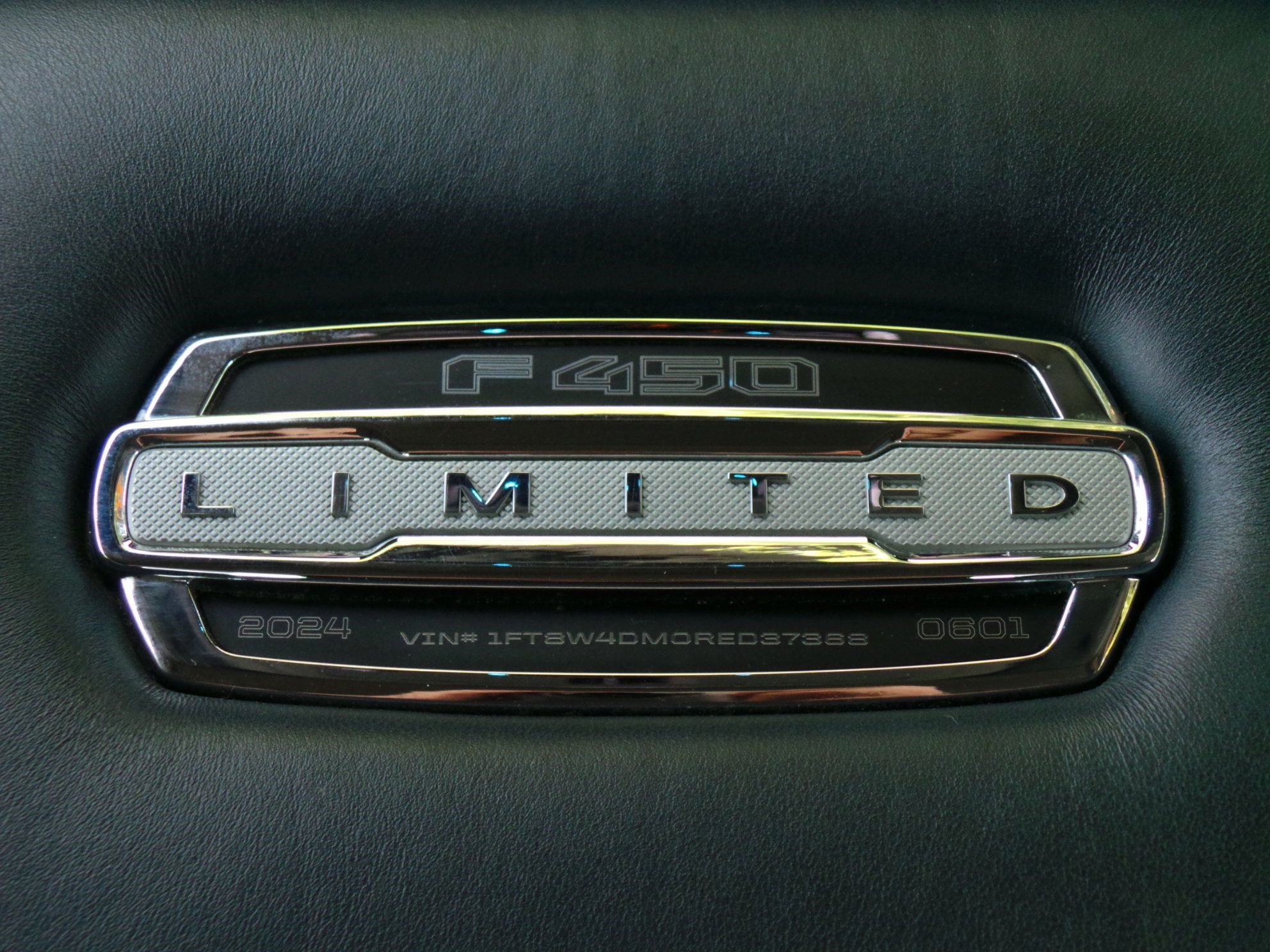 Used 2024 Ford F450 Limited w/ FX4 Off-Road Package AWD/4WD image 7
