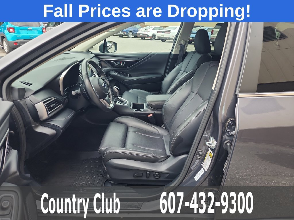 Used 2025 Subaru Outback Limited AWD/4WD image 11