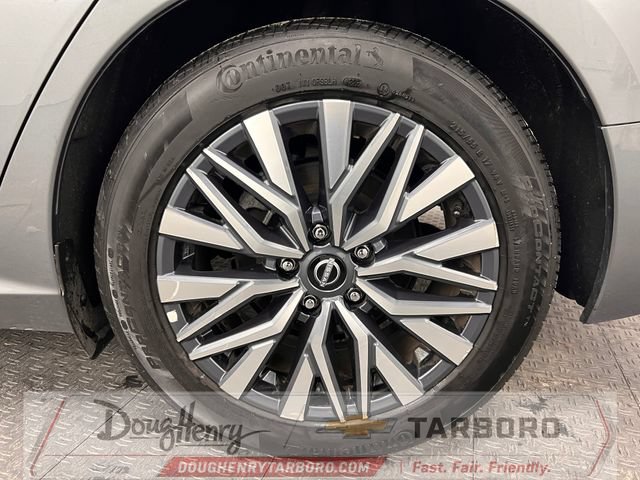 Used 2025 Nissan Altima 2.5 SV FWD image 24