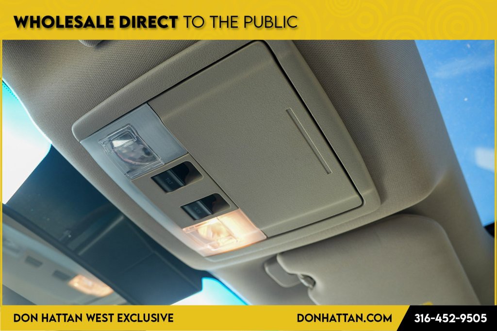 Used 2010 Ford Taurus Limited image 11